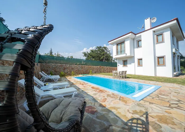 Villa Tuerkoglu Akyaka Kuyucak Daily Weekly Rentals